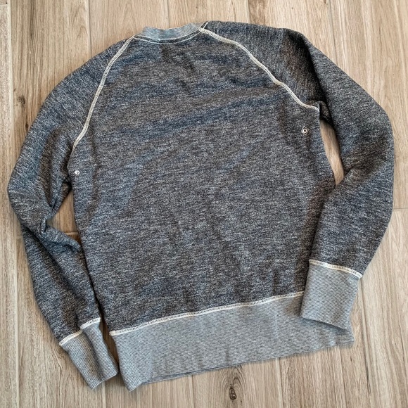 Fossil Raglan Charcoal Raglan Sweatshirt Small - Picture 4 of 5